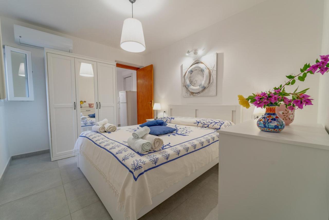Villa Azalea à Isola di Ustica Extérieur photo